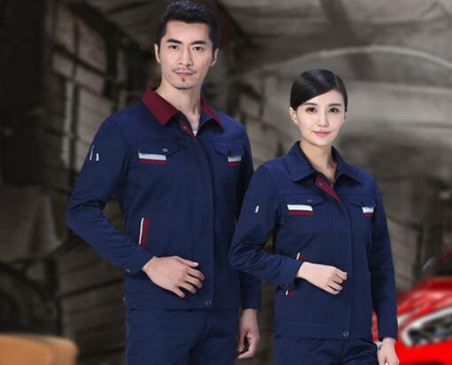 企業(yè)在選擇南(nán)京工(gōng)作(zuò)服定做(zuò)廠(chǎng)家(jiā)時(shí)需要(yào)注意哪些(xiē)