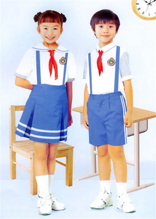 兒(ér)童校(xiào)服