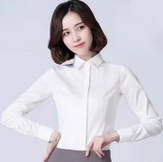 南(nán)京工(gōng)作(zuò)服定做(zuò)公司為(wèi)企業(yè)客戶定制(zhì)文(wén)化(huà)襯衫