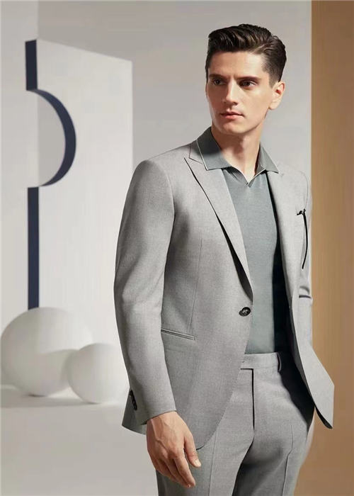 男(nán)女(nǚ)西(xī)服系列