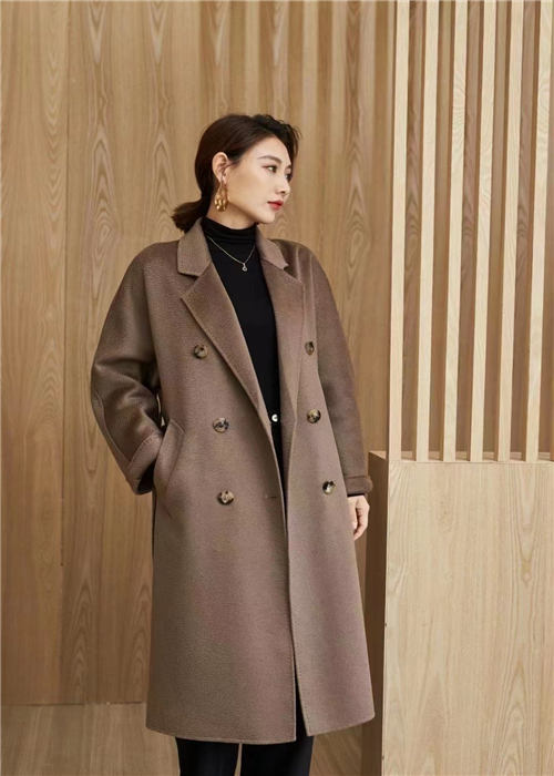 大(dà)衣定制(zhì)